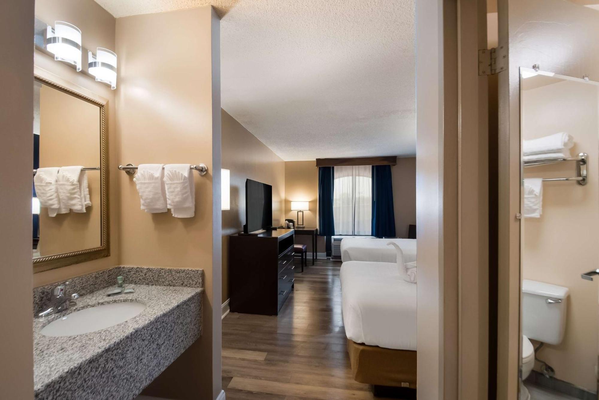 Western Hotel 3*